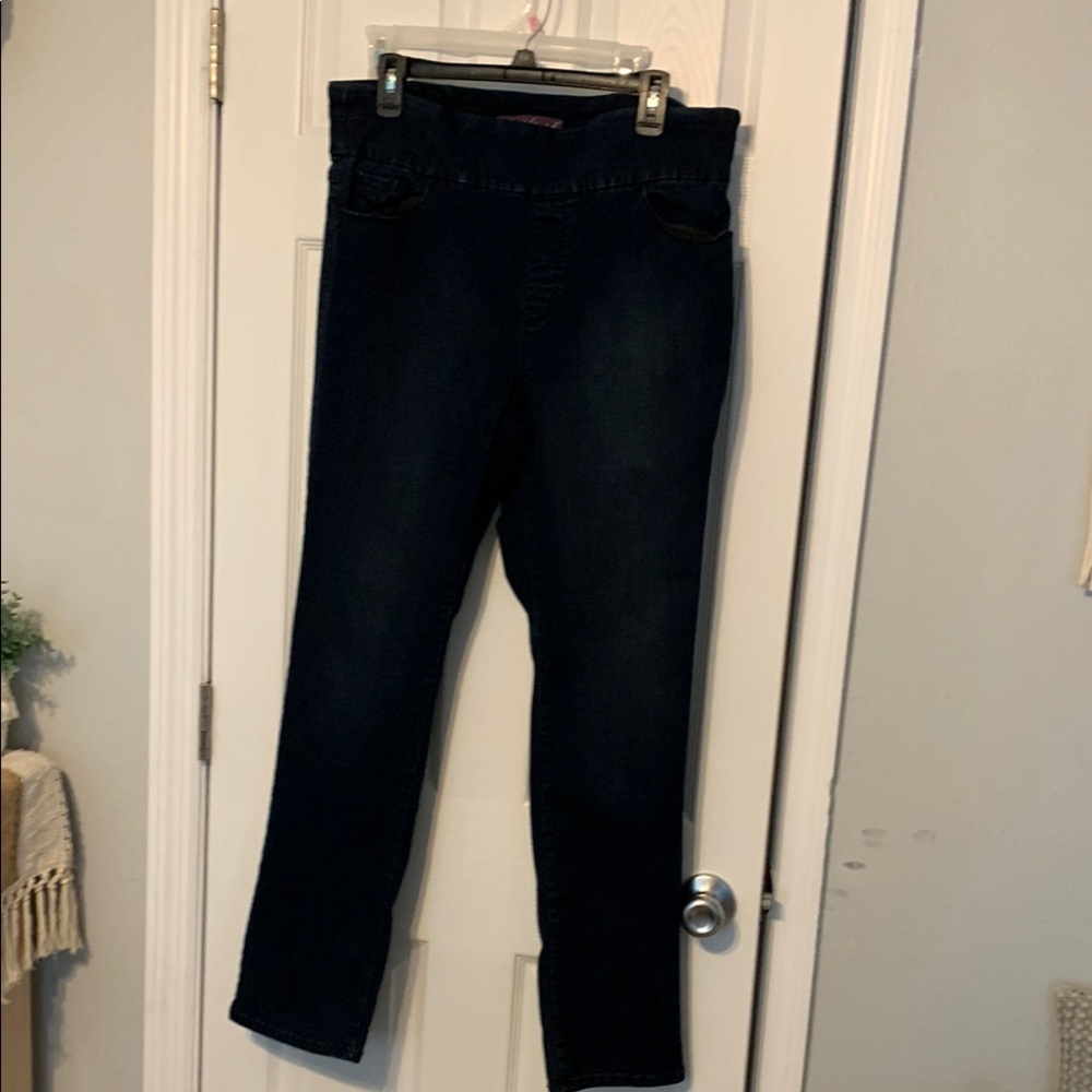 Gloria Vanderbilt Blue Jeans